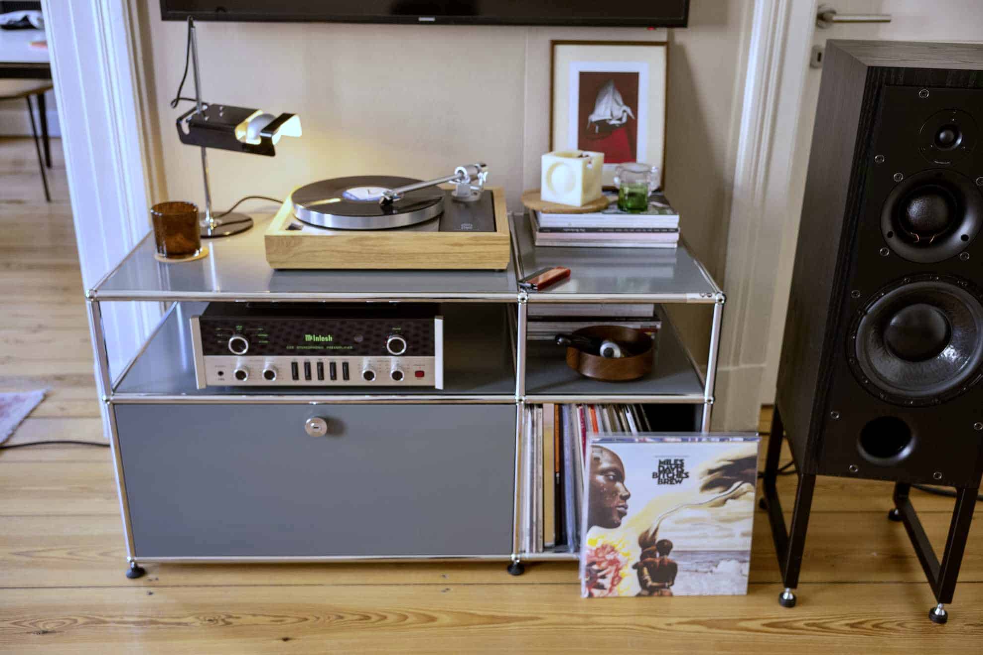 AVP für USM Rack - Highend Lautsprecher Manufaktur